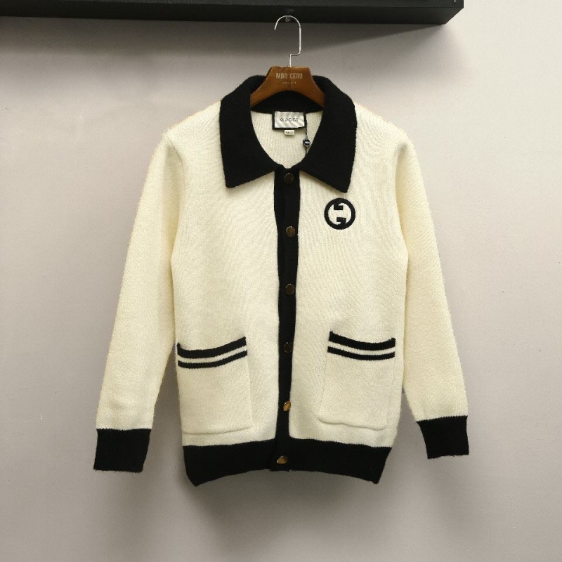 G*u*i coats